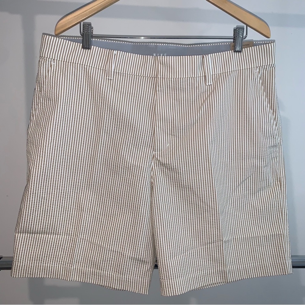 Nike Tour Seersucker Chino Golf Short 8” Tan Men’s 38